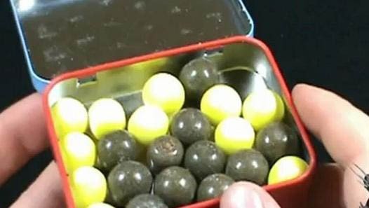 Accoutrements Cinema Gum